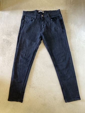 Schwarze Jeanshose Zara Gr. EUR 46 USA 36