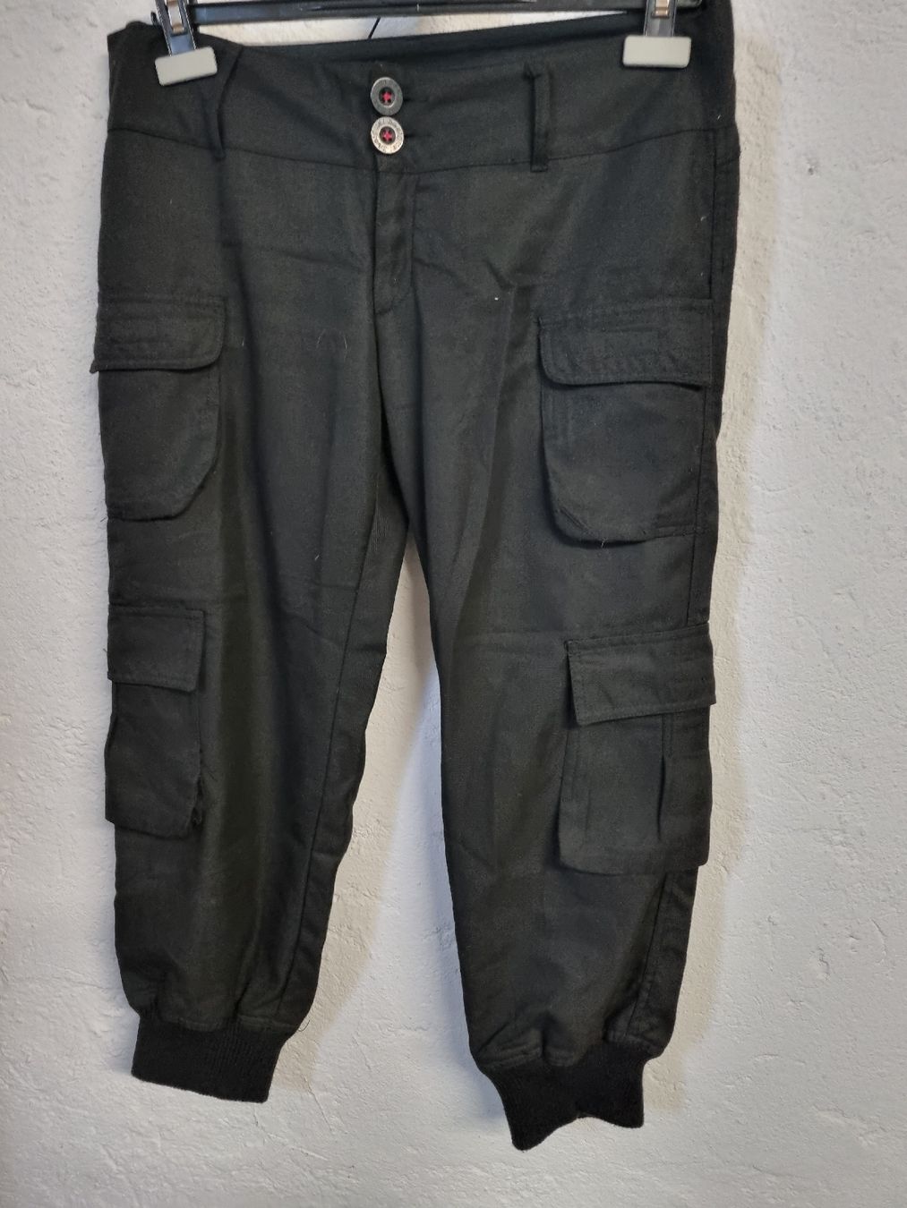 Desigual Pantaloni: Desigual Hose Size 32 – Usato da Thalwil venduto da Briscolina