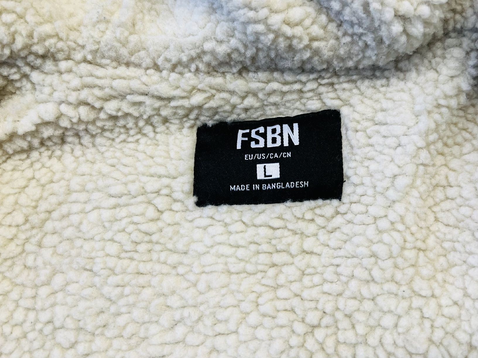 Vestes: FSBN Plaid Sherpa Lined Jacket Size L Good Condition – Neuf (Voir description) à Fribourg par FUJAY-AT123 2