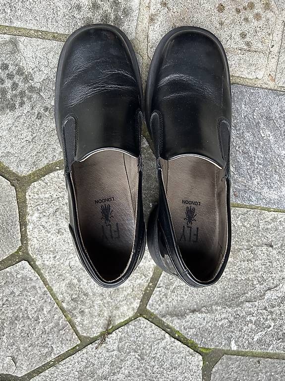Scarpe da donna: Fly London Pumps – Usato da Basel venduto da rit_l8k7