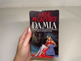 NOVEL: Anne McCaffrey, Damia