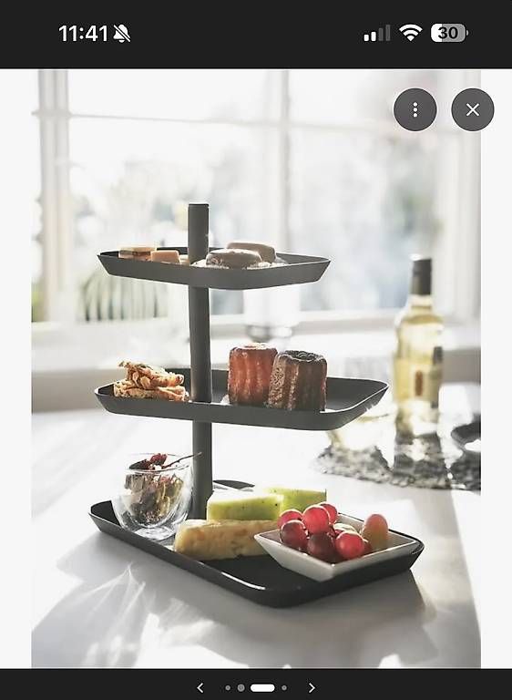 Sonstige Dekorationen & Accessoires: Yamazaki Tower Etagère in schwarz – Gebraucht aus Zürich von reb_dj6r