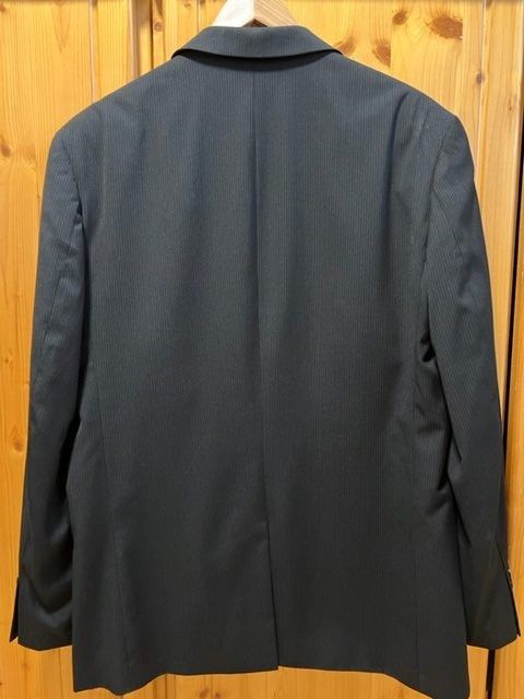 Completi: Biaggini Blazer Grösse 50 – Usato da Dietlikon venduto da Cam0 1