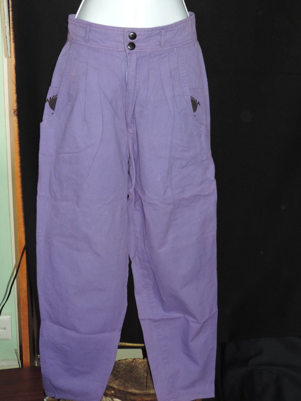 Lotti di vestiti: pantalons violet et vert – Usato da Genève venduto da Axelle333 3