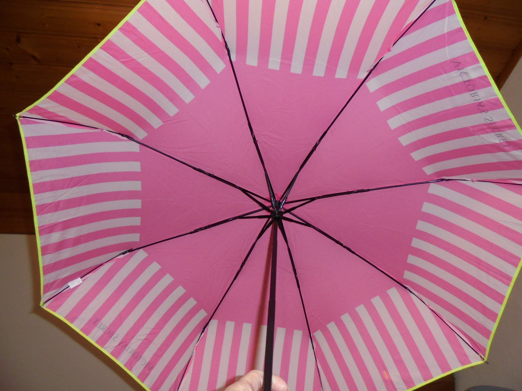 Ombrelli: VICTORIA'S SECRET REGENSCHIRM – Nuovo e nell'imballaggio originale da Aarau Rohr venduto da PinkSchwein 4