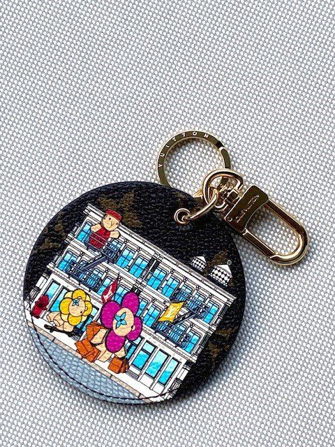 Louis Vuitton Portachiavi: Louis Vuitton Schlüsselanhänger – Nuovo (secondo la descrizione) da Adligenswil venduto da Propylon 1