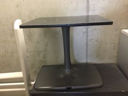 Fernsehfuss inkl Holztablar