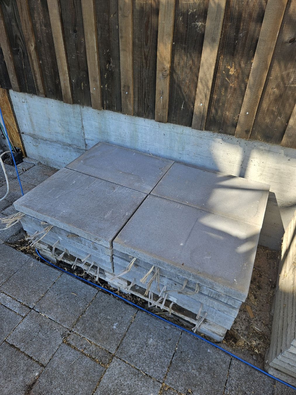Rivestimenti per pavimenti: Terassenplatten, Gartenplatten, Betonplatten 20 Stk – Nuovo (secondo la descrizione) da Subingen venduto da honigbuur