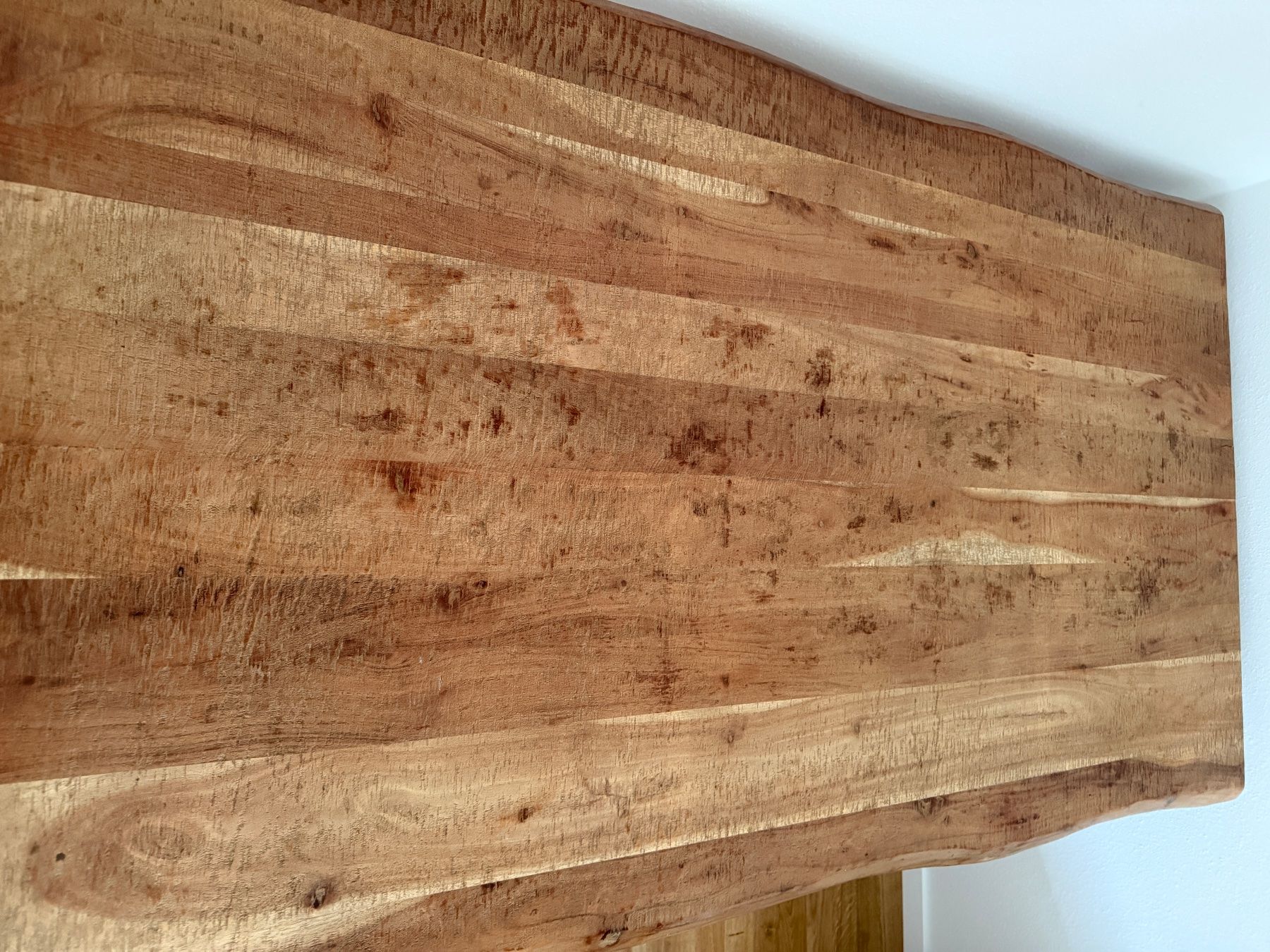 Set di tavolo e panche: Holztisch ohne Stühle – Usato da Luzern venduto da AlinaPa 5