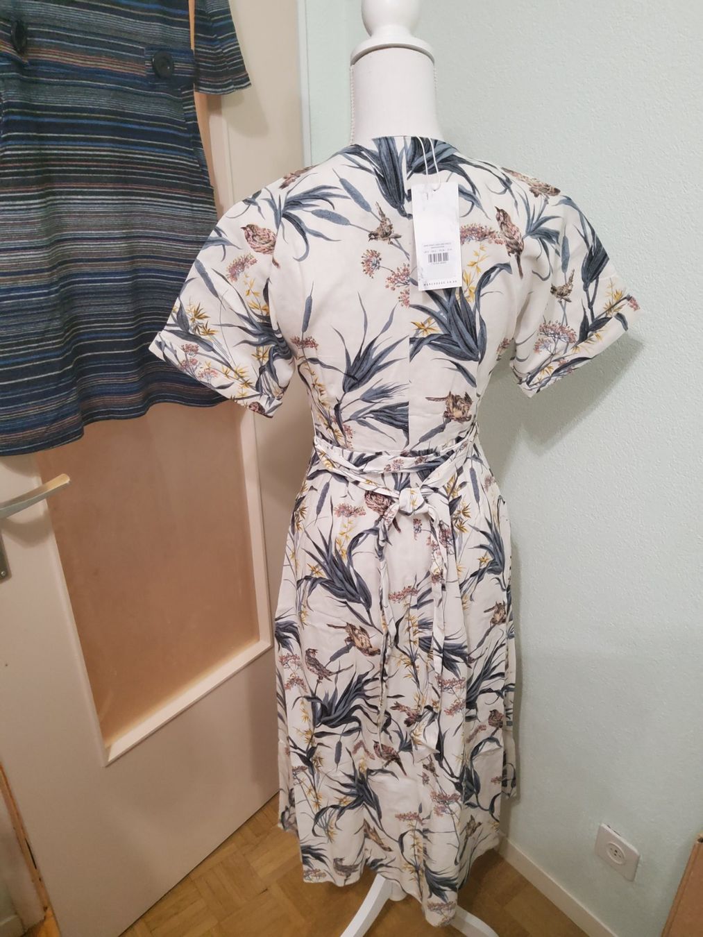 Vestiti: Robe d'été chic, imprimé oiseaux (NEW) – Nuovo e nell'imballaggio originale da Geneve venduto da Vladko1612 2