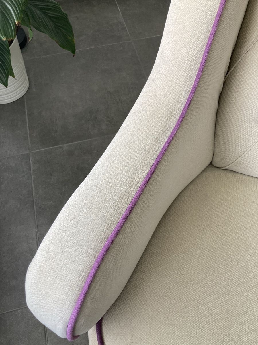 Poltrone: Sessel in beige und lila – Usato da Herznach venduto da jag_8mbm 4