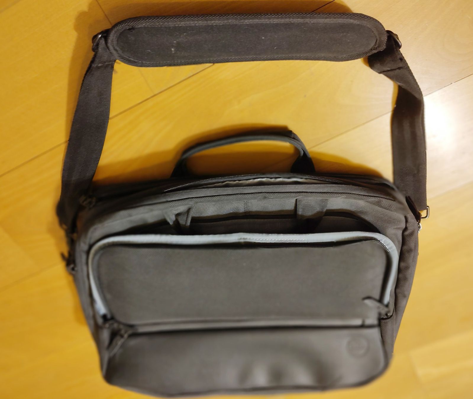 Borse: Laptop Tasche – Nuovo (secondo la descrizione) da Aarau venduto da Stevia 1
