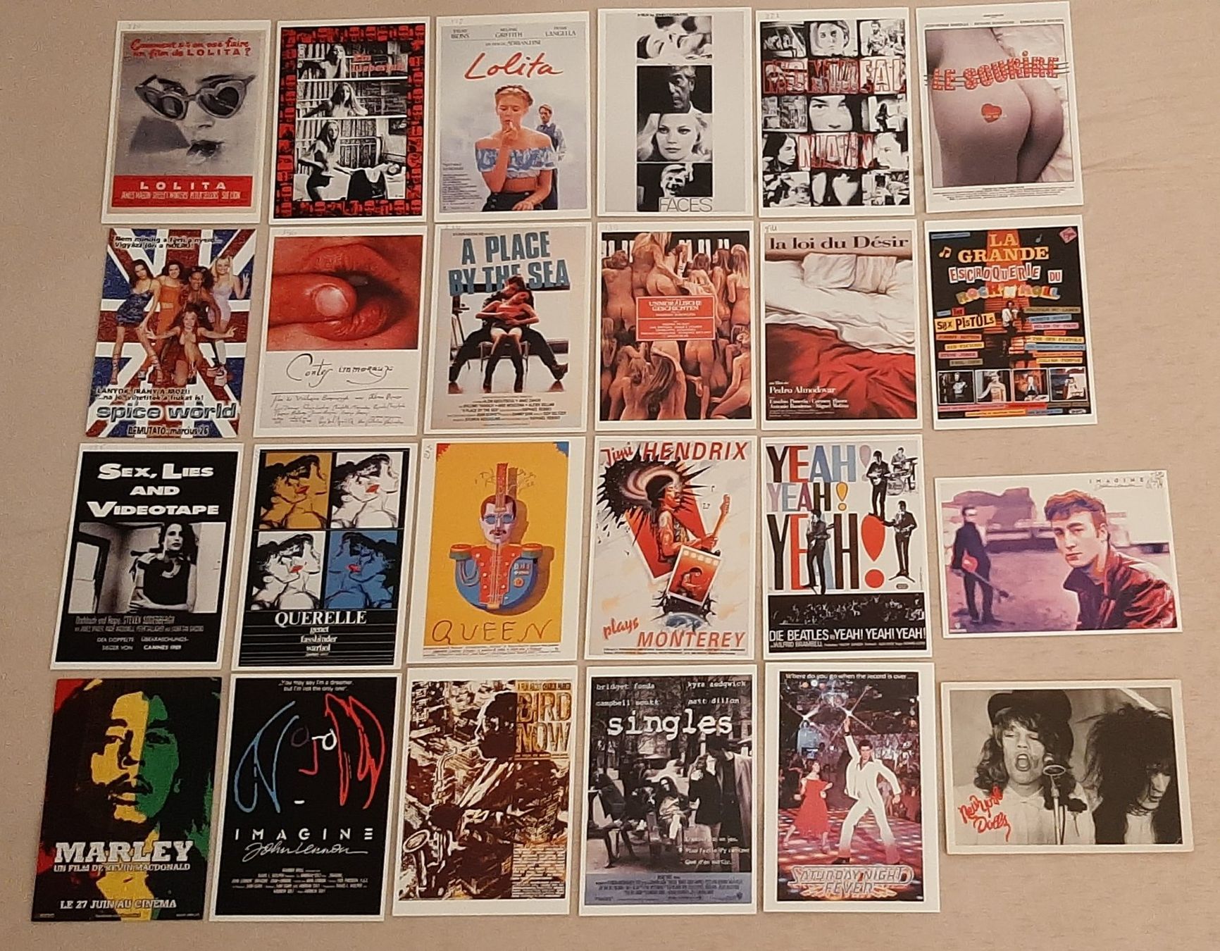 Cartoline postali: Lot de 24 cartes postales - Marley - Queen - Lennon -Hendrix – Usato da Vernier venduto da assfc