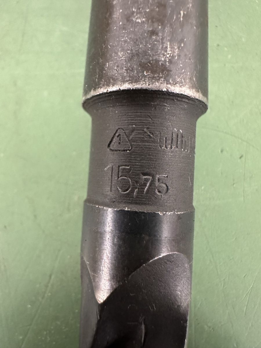 Tutti gli attrezzi: HSS Bohrer, MK2, Drill Bit ⌀ 15,75mm – Usato da Aarberg venduto da SNMachines 2
