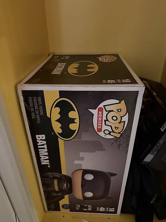 Statuette: Batman Pop version Grand – Usato da Chêne-Bourg venduto da Bullit28 1