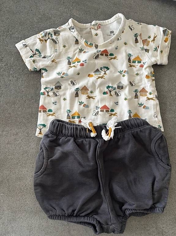 Vertbaudet Lotti & Set di vestiti: Ensemble 3 mois, 60 cm – Usato da Chapelle-s-Moudon venduto da vanesso