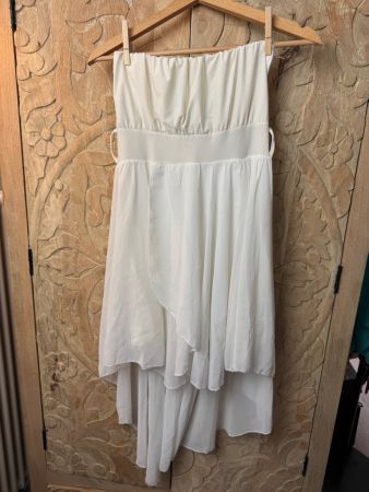 Sommerliches, weisses Kleid, Vokuhila - S
