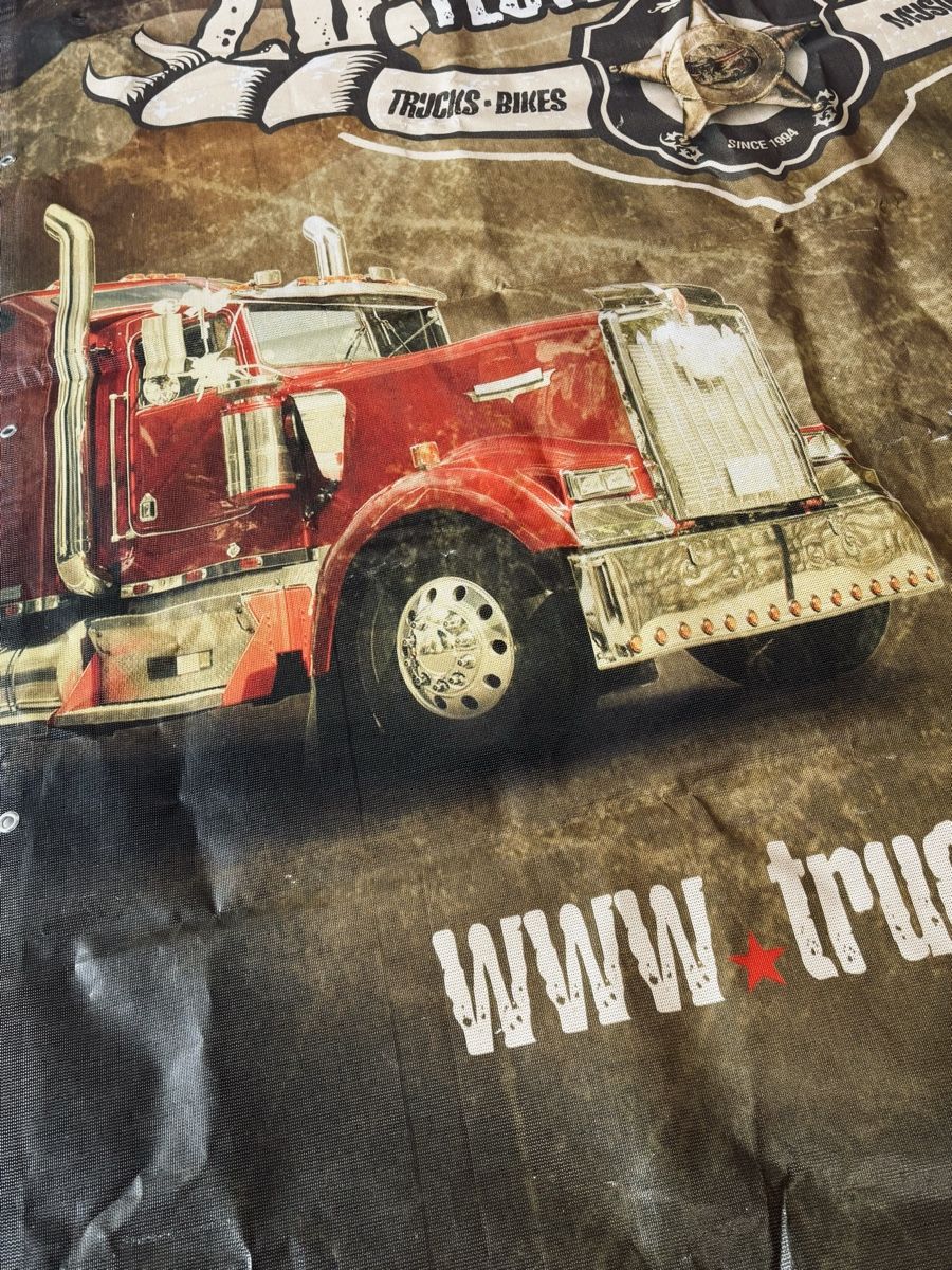 Altro: Grosse Blache /Banner Trucker & Harley  – Usato da Oetwil an der Limmat venduto da misssenzapensieri 1