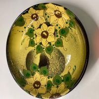 Handbemalte Keramikschale mit Blumenmuster, 23.5 cm