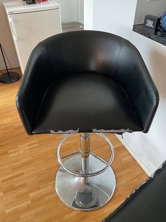 Set di tavolo e panche: 2 Barhocker // 2 tabourets de bar // 2 Bar Stools – Usato da Cologny venduto da els_tvj8 2