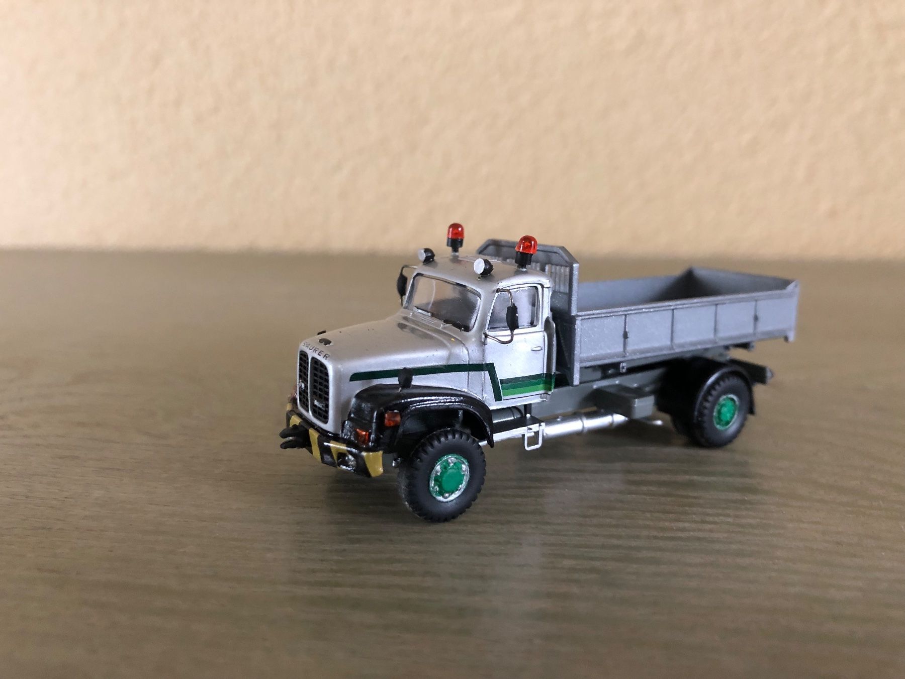 Roskopf Voitures modèles: Saurer – Neuf (Voir description) à Bennau par Wjoni