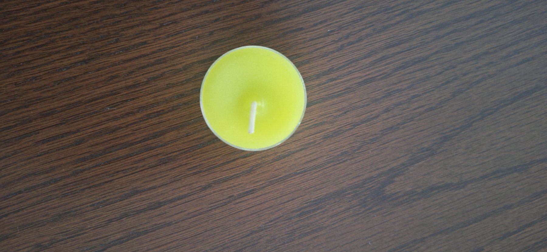 Candele: Teelicht neongrün /  neu – Nuovo (secondo la descrizione) da Schwyz venduto da cla_8w6t