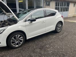 Ds4 1.2 Benzin mit 130 Ps , Schaltgetriebe