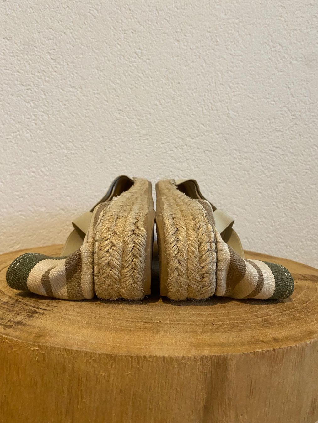 Scarpe da donna: Espadrilles 2Espadrilles – Usato da Marly venduto da sehlin 3