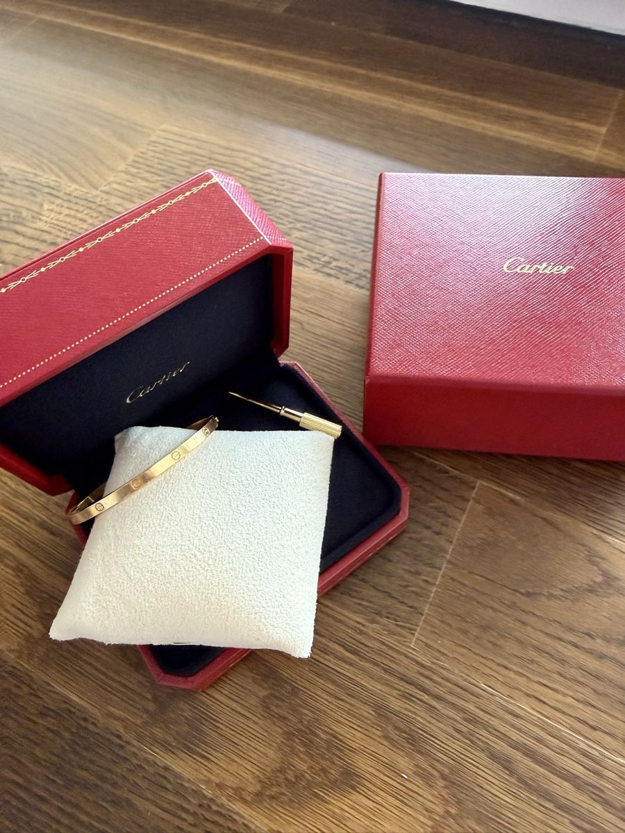 Cartier Bracciali & Braccialetti: Cartier Lovebracelet small Gr. 17 – Usato da Zürich venduto da tinaaaa 5
