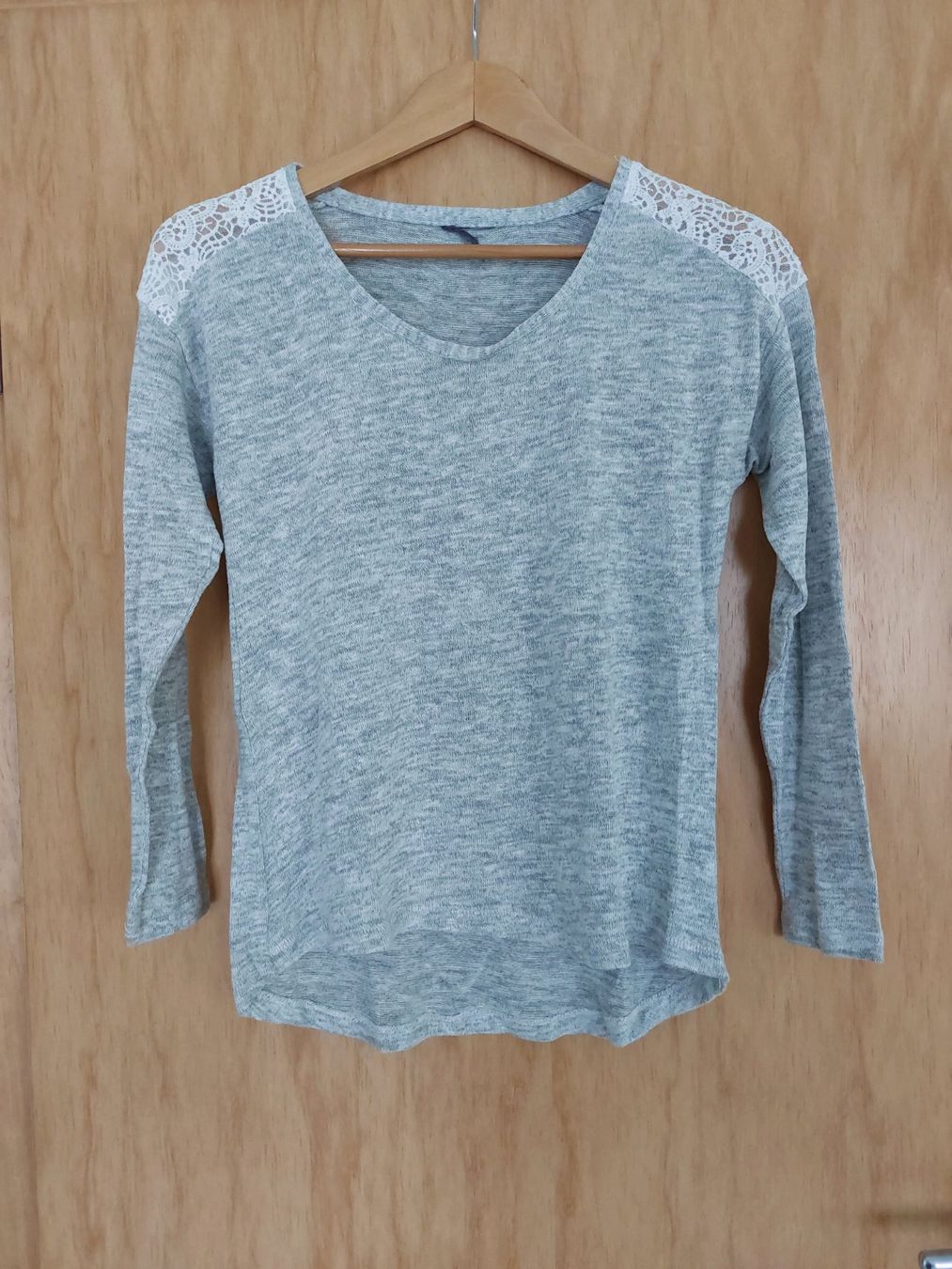 Maglioni & Felpe: Pulli Gr.  M – Usato da Schmitten venduto da JasiStern