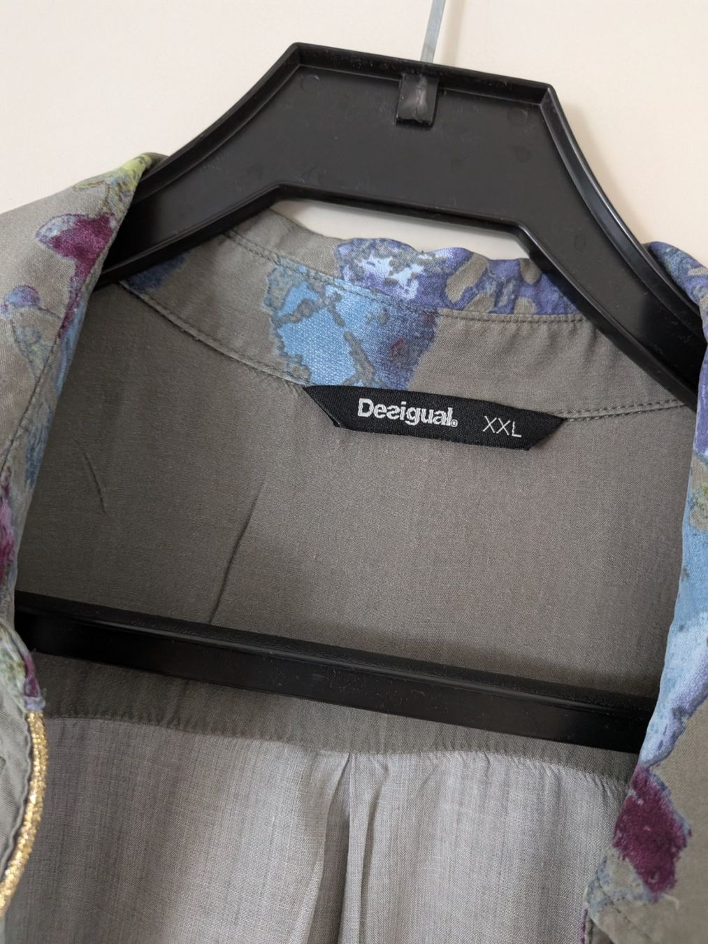 Desigual Blusen: Desigual Bluse XXL – Gebraucht aus Emmen von magelan 2