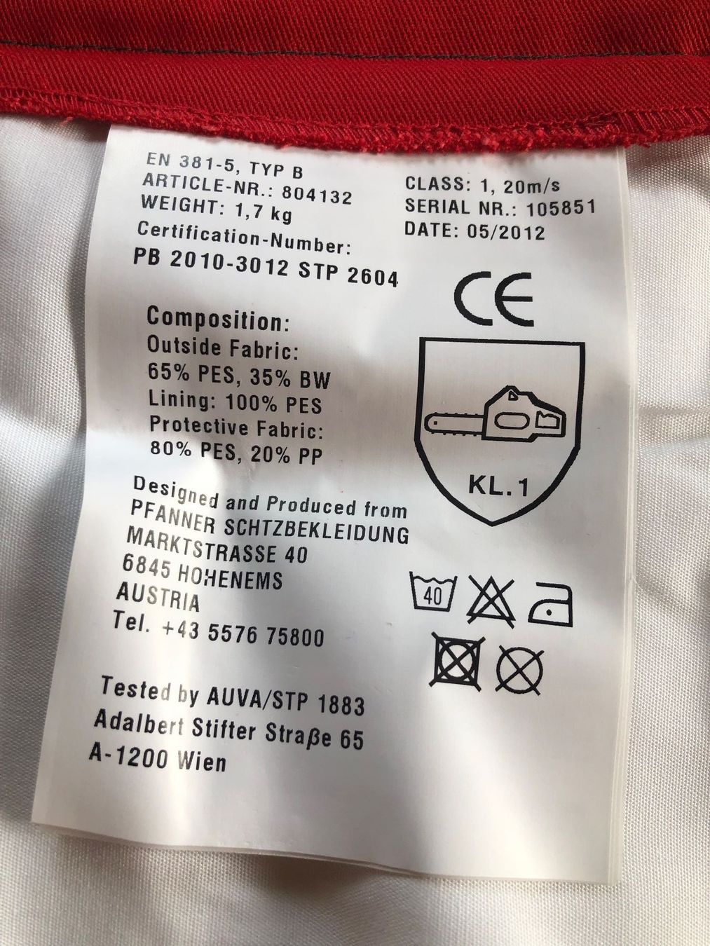 Pfanner Pantaloni: Schnittschutzbeinlinge Pfanner/ rot – Nuovo e nell'imballaggio originale da Schübelbach venduto da Dolly990_2 3