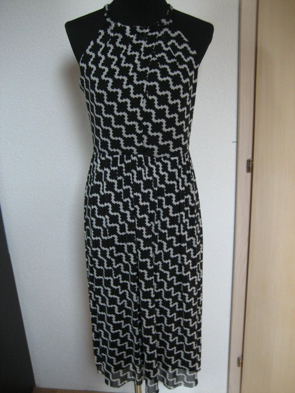 Esprit Vestiti: Robe stretch Esprit taille 36 – Usato da Delémont venduto da marryb