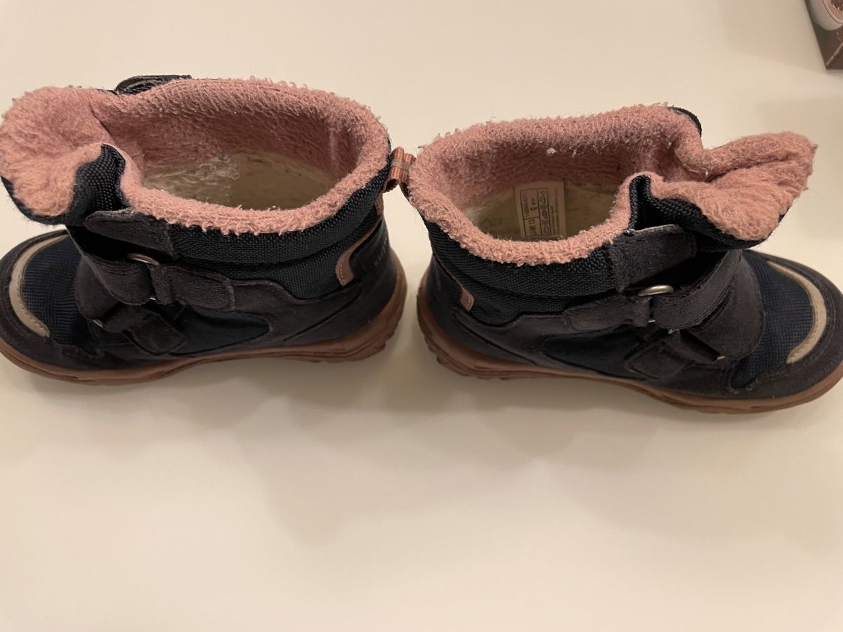 Superfit Scarpe per ragazze: Superfit Winterstiefel - Grösse 25 – Usato da Rütihof venduto da Highwayjackie 1