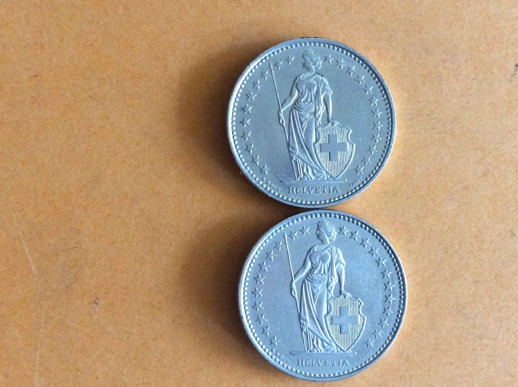 Tutti le monete: 1 franc  2001 - 2005  Jolies – Usato da Genève venduto da pie_fh2d 1