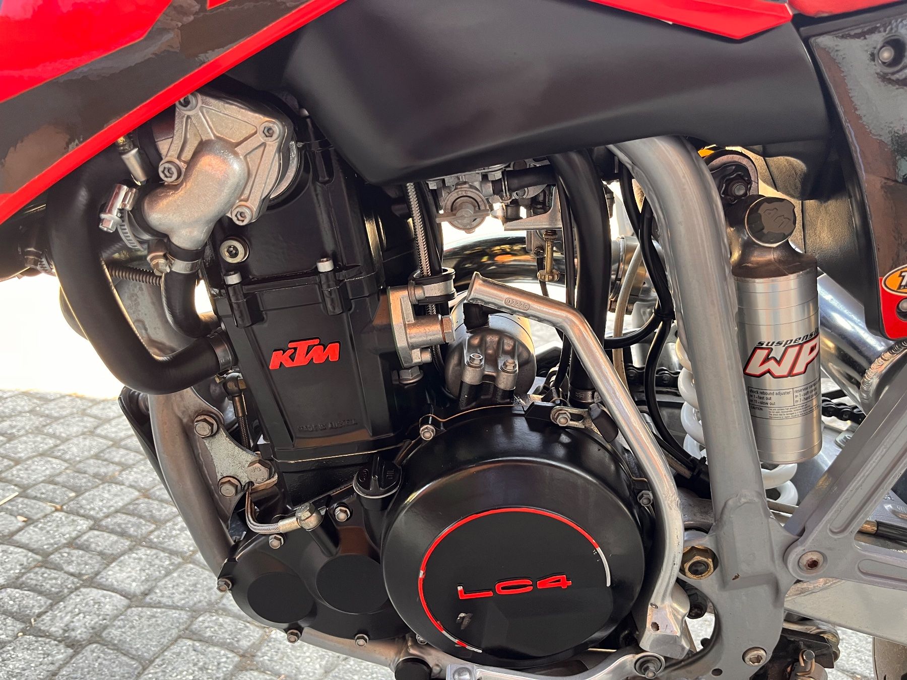KTM Route: Ktm 640 lc4 Supermoto – D'occasion à Schwadernau par Loeffel58 3