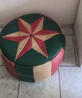 Runder Hocker Stern Muster Grüne, rote und beige Farbe