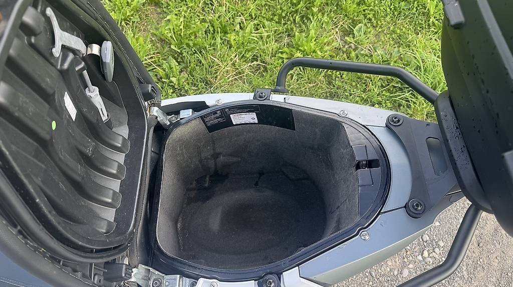 Scooter: Schöner BMW Elektroroller C-Evolution AB MFK – Usato da Gersau venduto da 3282 2