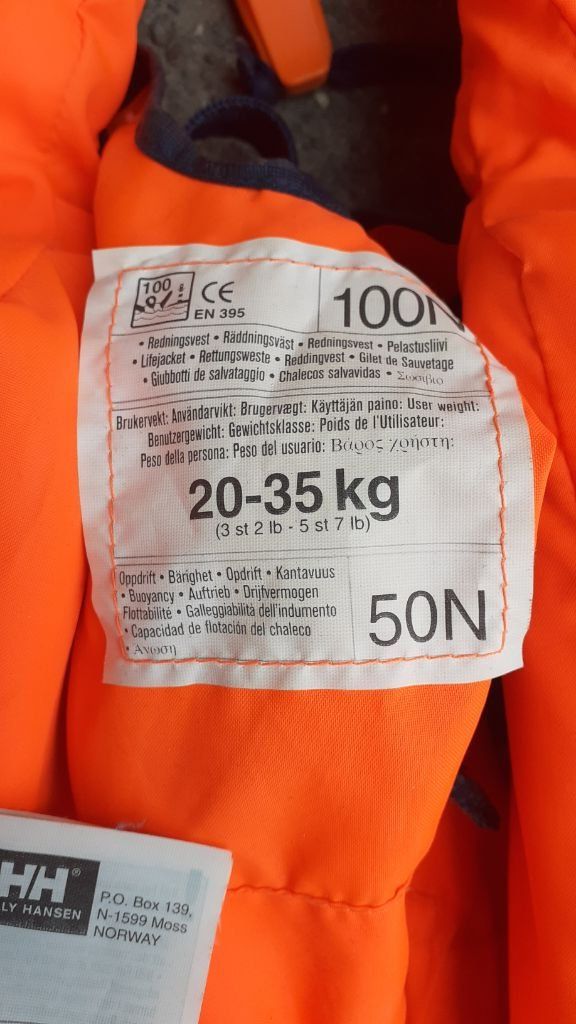 Helly Hansen Schwimmwesten: Schwimmweste für Kinder – Gebraucht aus Zürich von Joose 2