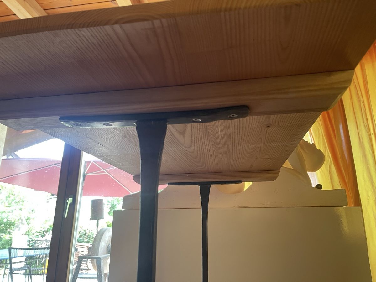 Tavoli: Stehtisch mit handgeschmiedetem Untergestell – Nuovo (secondo la descrizione) da Besenbüren venduto da Saikilosos 4