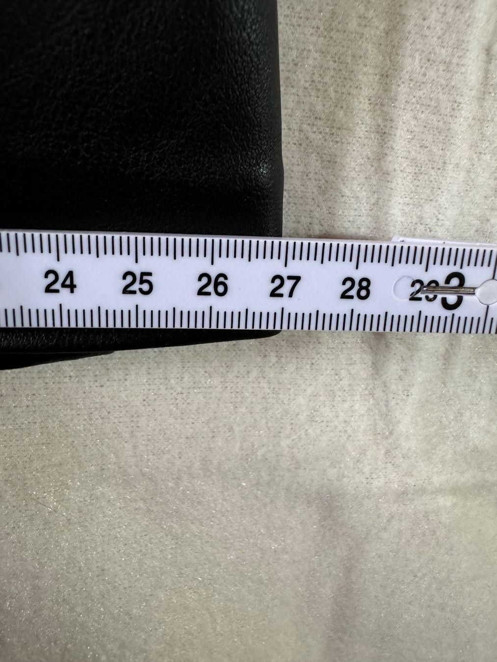 H&M Hosen: Kunstleder Hose von H&M Gr. 36 – Gebraucht aus Grosswangen von second_hand_dress 5