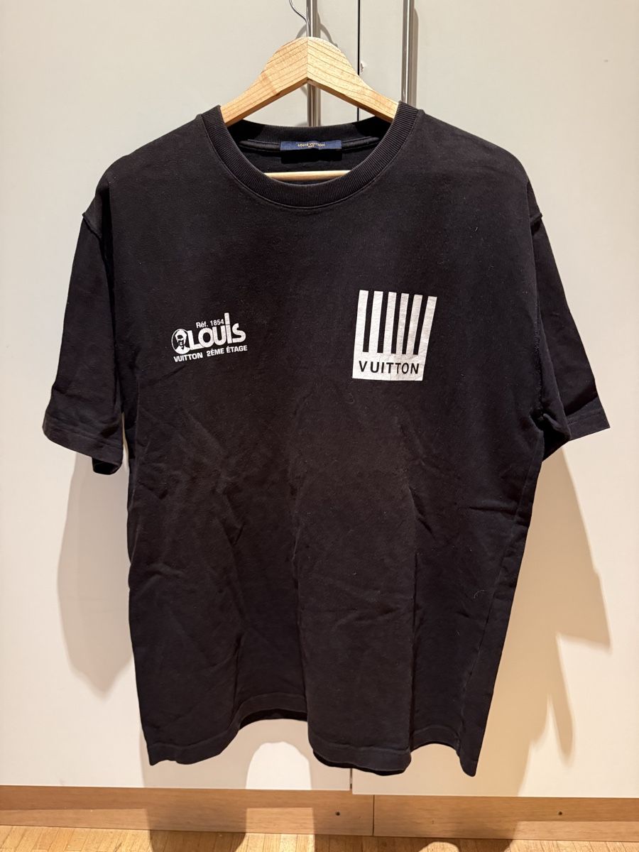Louis Vuitton T-shirts: Louis Vuitton Malletier Tee Shirt – D'occasion à Genève par SG_73