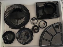 Servierteller Set schwarz Muschelform verschiedene Teller
