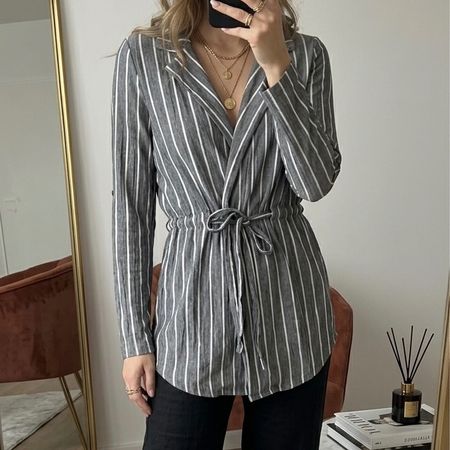 Stylische Bluse mit Streifenmuster, ideal für den Sommer