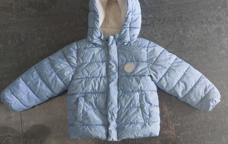 Kinder Winterjacke hellblau mit Bären gefüttert Gr 98-104