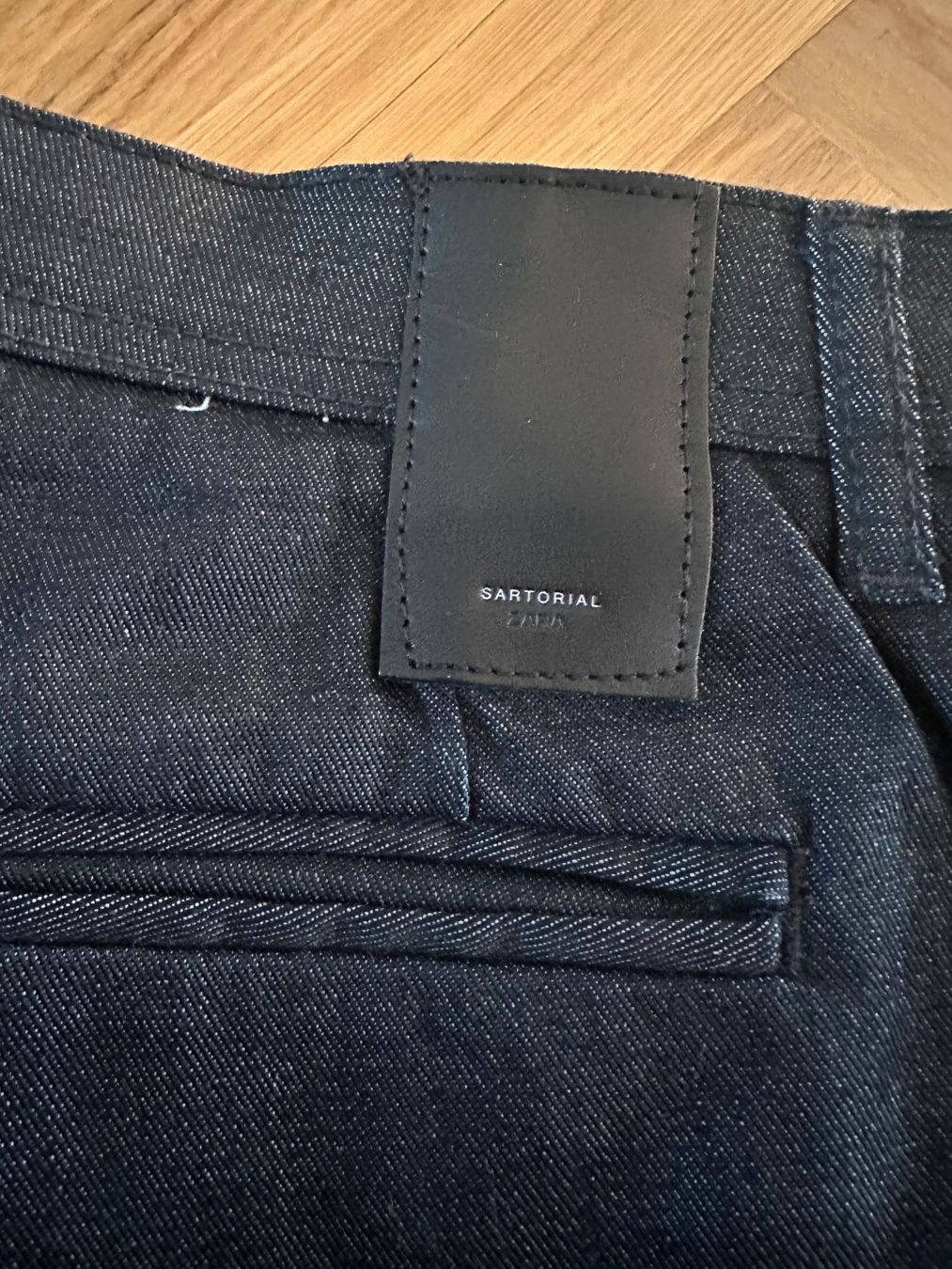 Jeans: ZARA Limited Edition Jeans – Usato da Zürich venduto da aow_8p7m