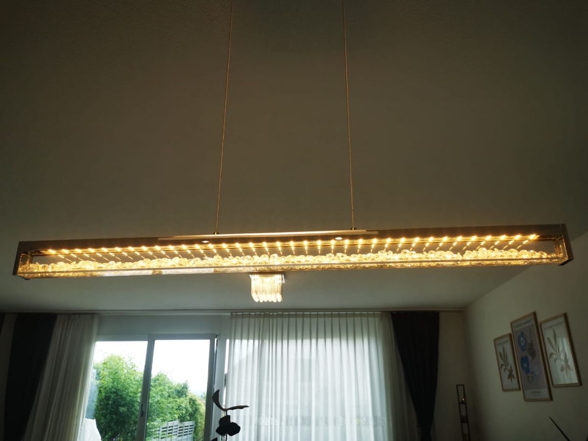 Lampade: Design Kristall LED-Pendelleuchte, länglich, dimmbar – Usato da Kräiligen venduto da pet_9kmd 1