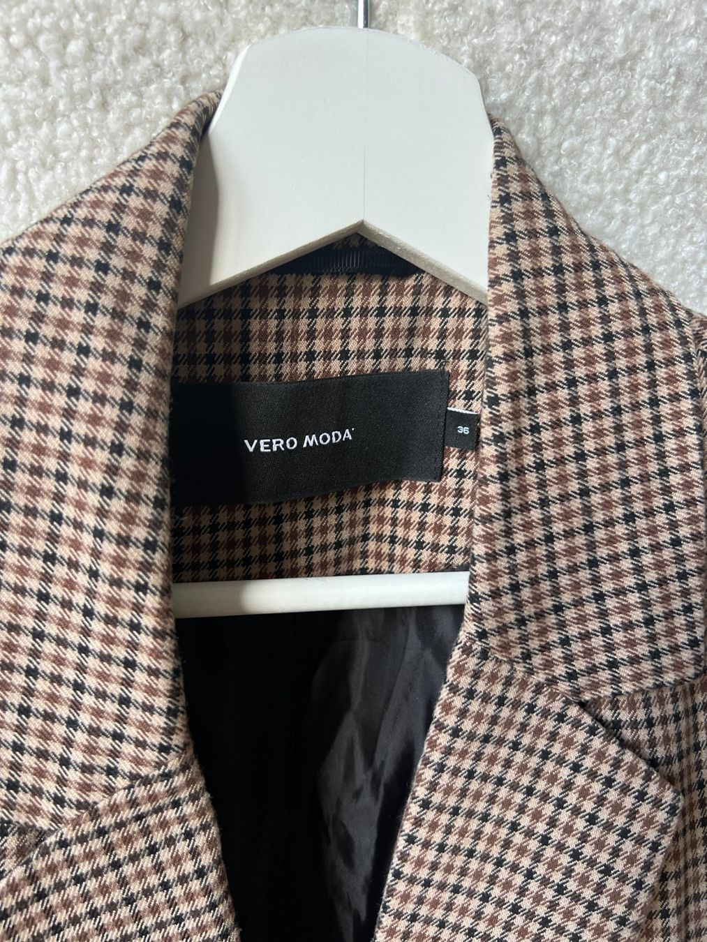 Vero Moda Giacche: Damen Blazer kariert VERO MODA Grösse 36 – Nuovo (secondo la descrizione) da Wald ZH venduto da sarasv 1