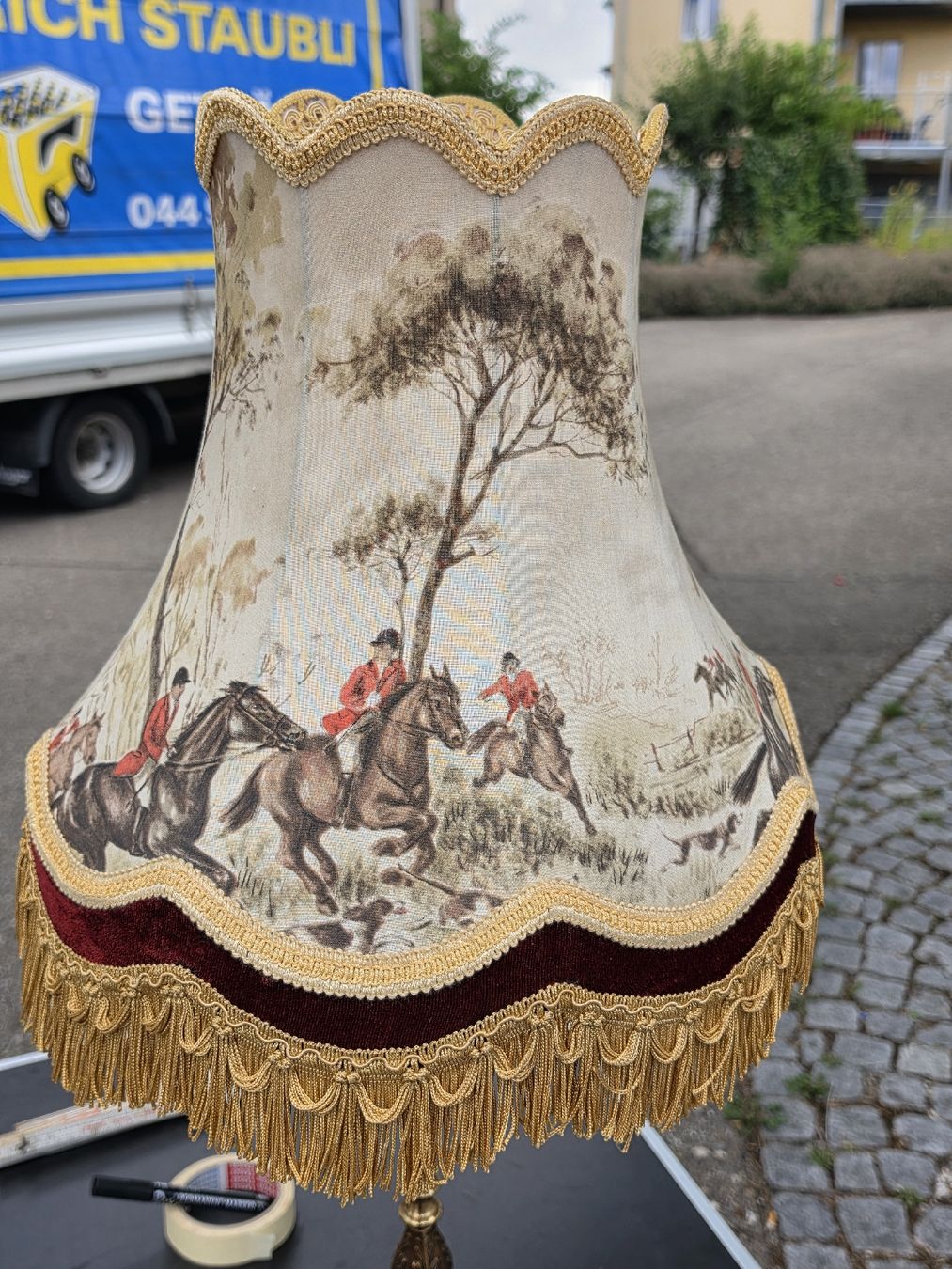 Lampade: Tischlampe mit Stoffschirm und Fransen, Vintage, Messing.  – Usato da Mettlen venduto da elios0888 3