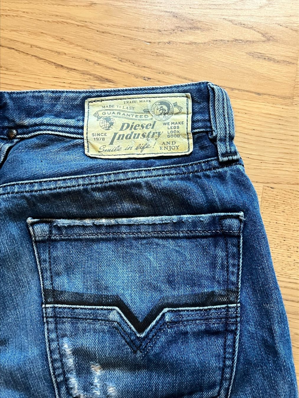 Diesel Jeans: DIESEL JEANS NEUWERTIG – Usato da Nidau venduto da BielBienne1993 3